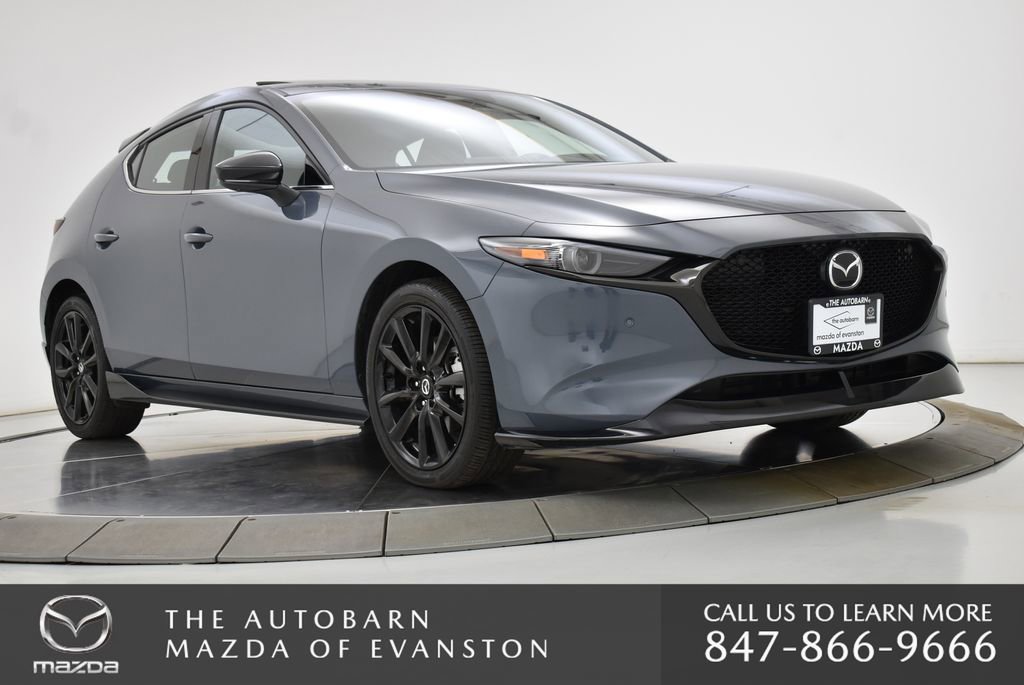 Used 2025 MAZDA MAZDA3 Hatchback w/ Appearance Package image 11