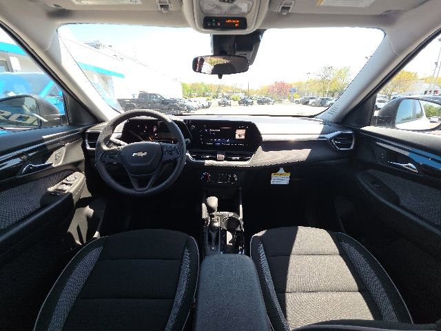 New 2026 Chevrolet TrailBlazer LS w/ LS Convenience Package AWD/4WD image 13