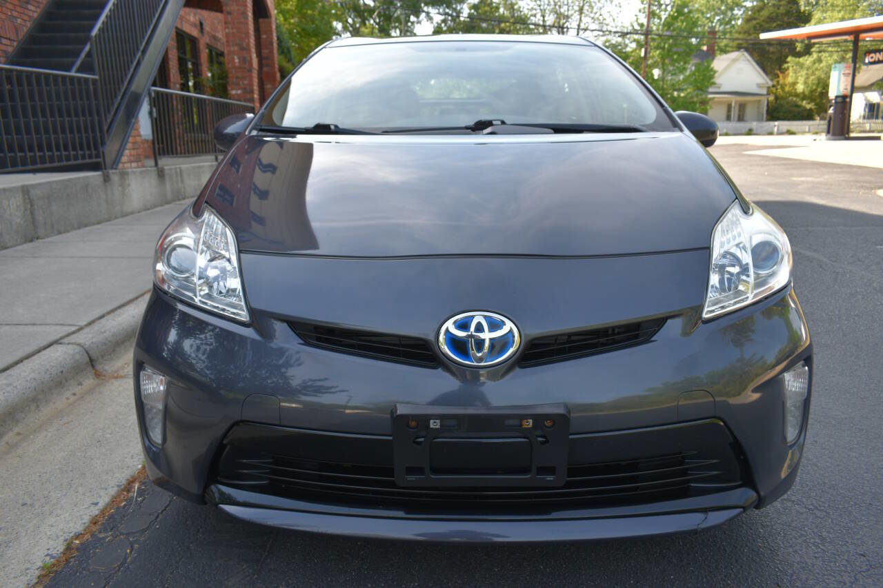 Used 2013 Toyota Prius Three image 5