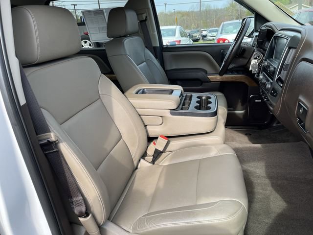 Used 2018 Chevrolet Silverado 1500 LTZ w/ Sport Package image 26