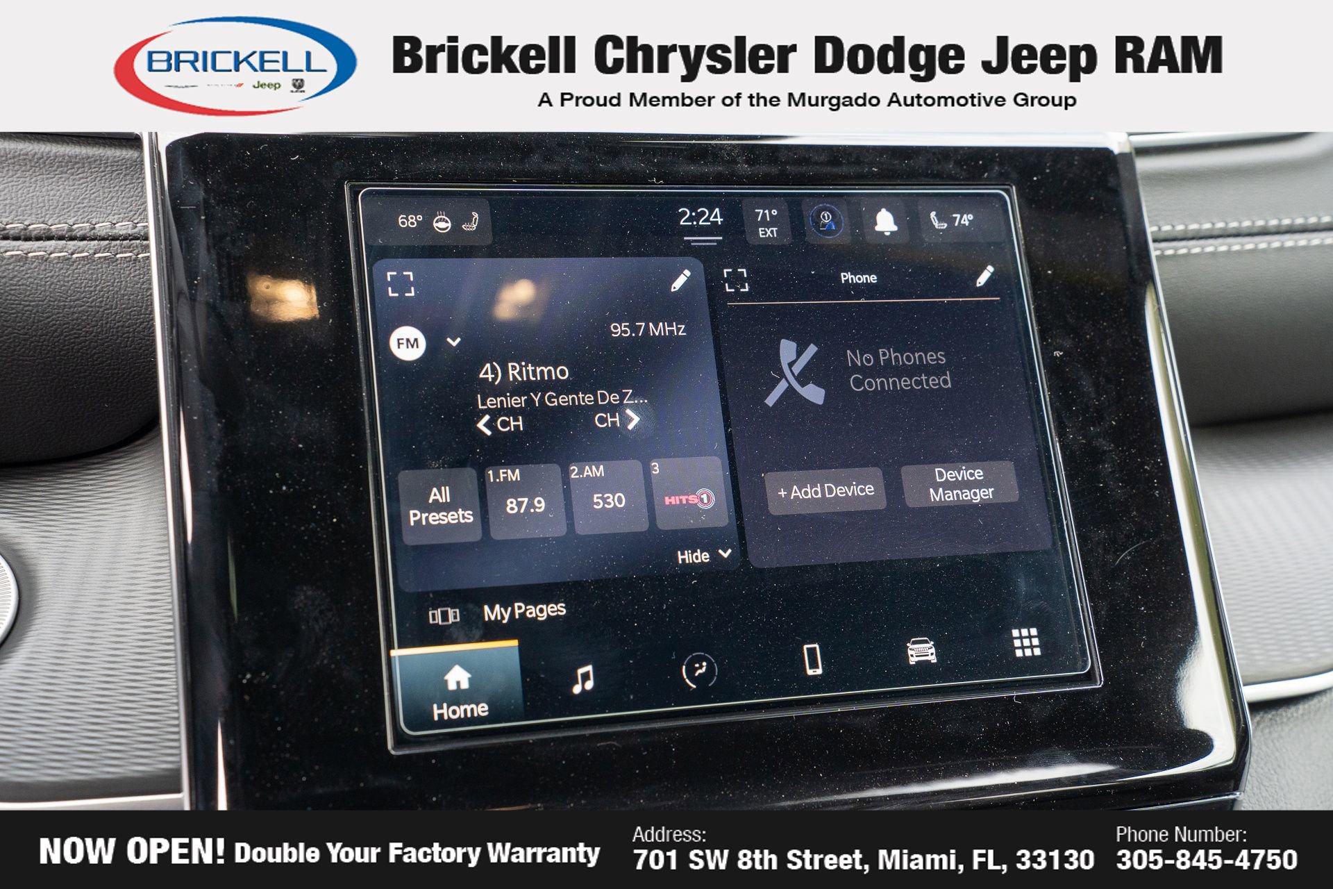 New 2025 Jeep Grand Cherokee L Altitude image 38