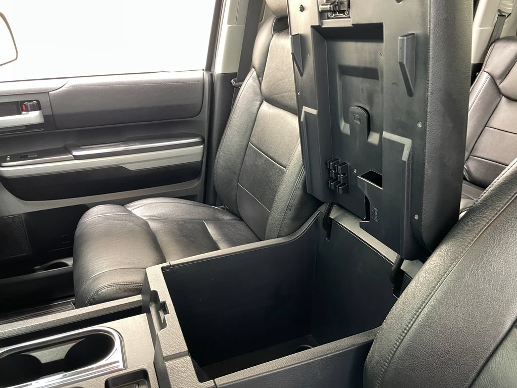 Used 2019 Toyota Tundra SR5 w/ SR5 Upgrade Package AWD/4WD image 32