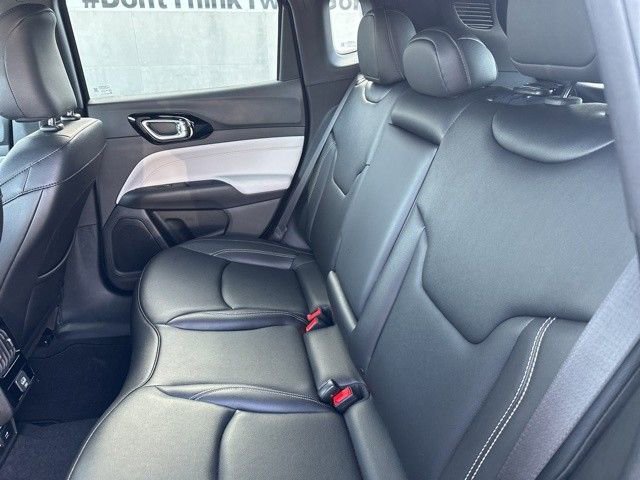 Used 2026 Jeep Compass Limited image 14