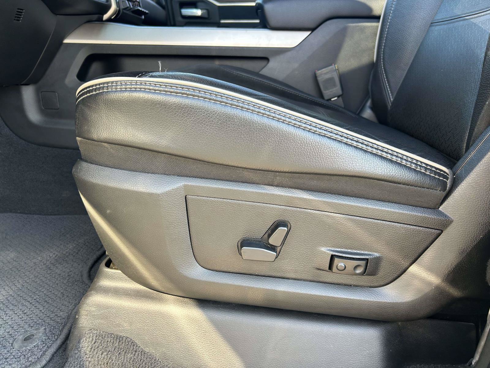 Used 2019 RAM 2500 Laramie AWD/4WD image 17
