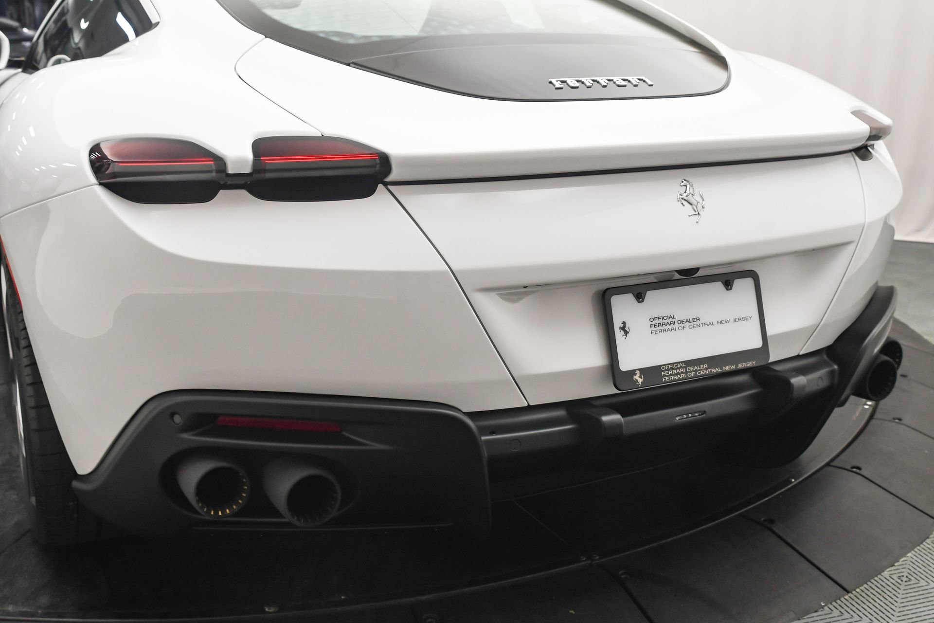 Used 2024 Ferrari Roma image 21