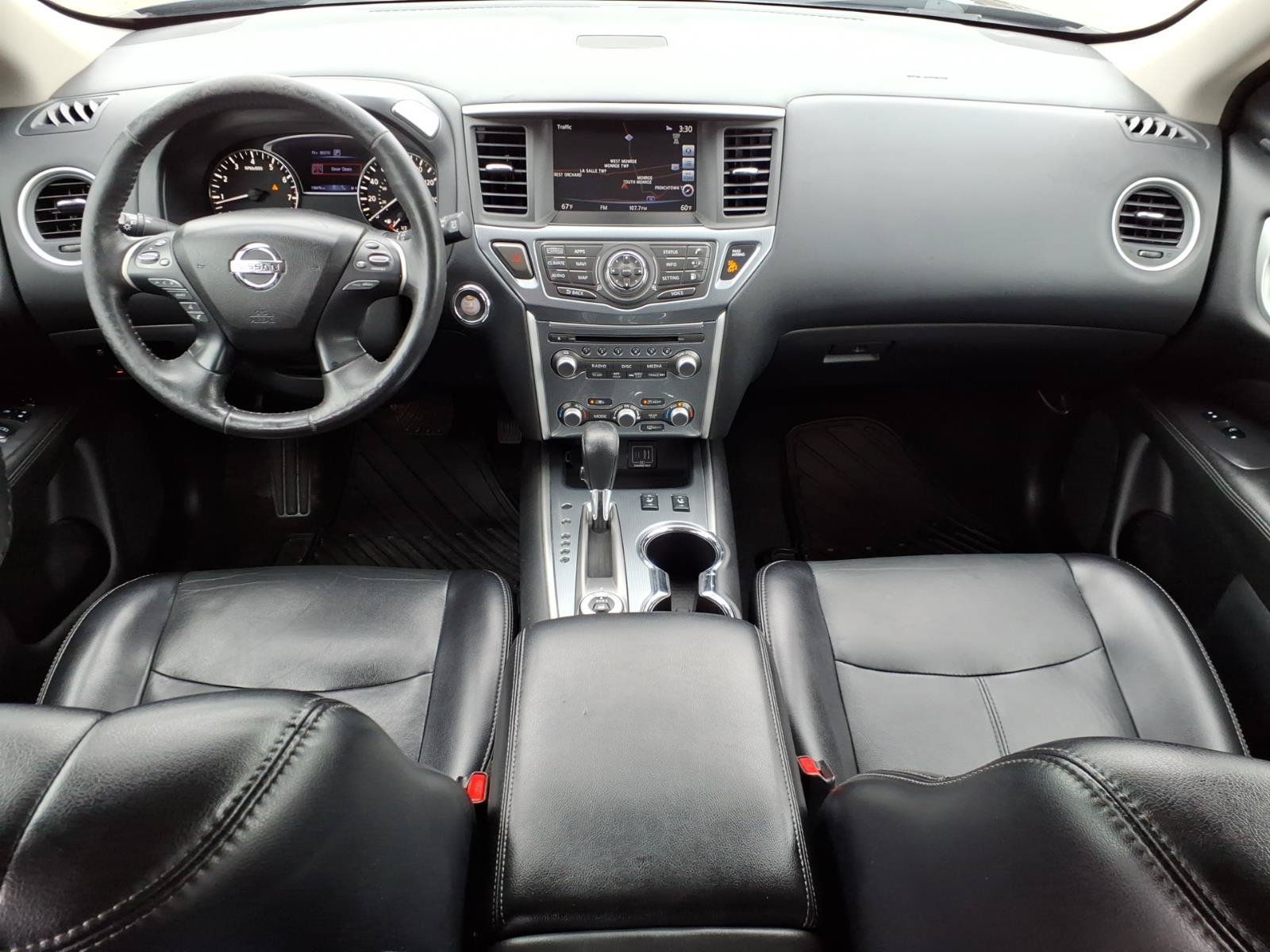 Used 2020 Nissan Pathfinder SL AWD/4WD image 12