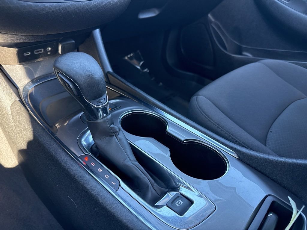 Used 2024 Chevrolet Malibu LT image 18