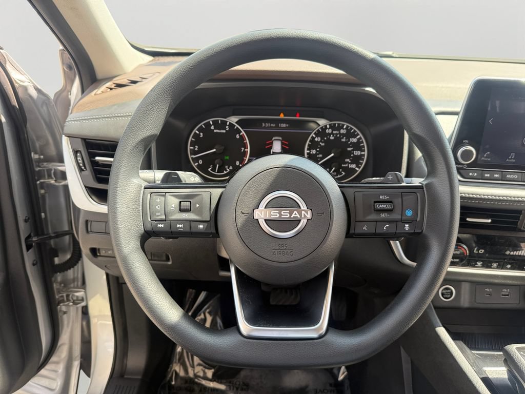 Used 2023 Nissan Rogue SV AWD/4WD image 12