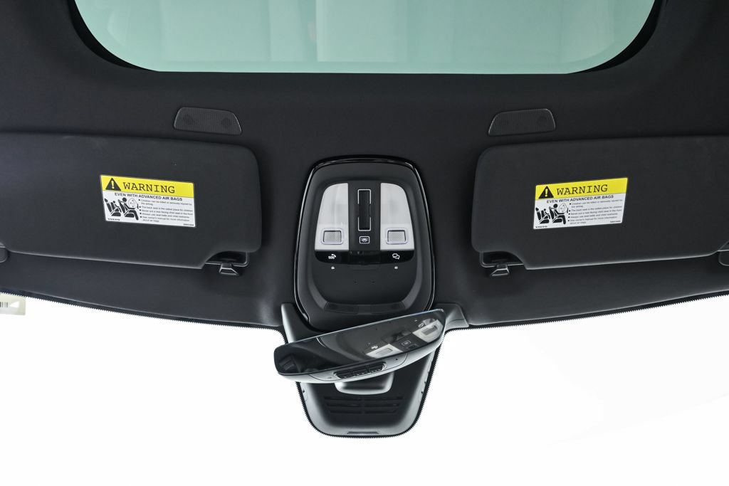 Certified 2026 Volvo XC90 B6 Plus w/ Protection Package Premier AWD/4WD image 21