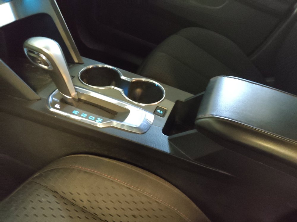 Used 2015 Chevrolet Equinox LS image 26