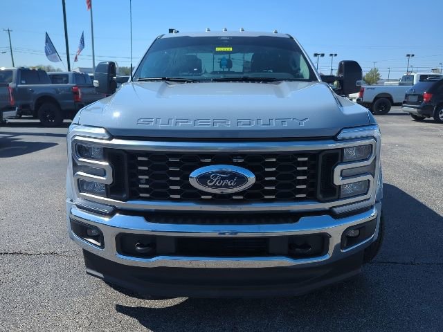Used 2026 Ford F450 Lariat AWD/4WD image 3