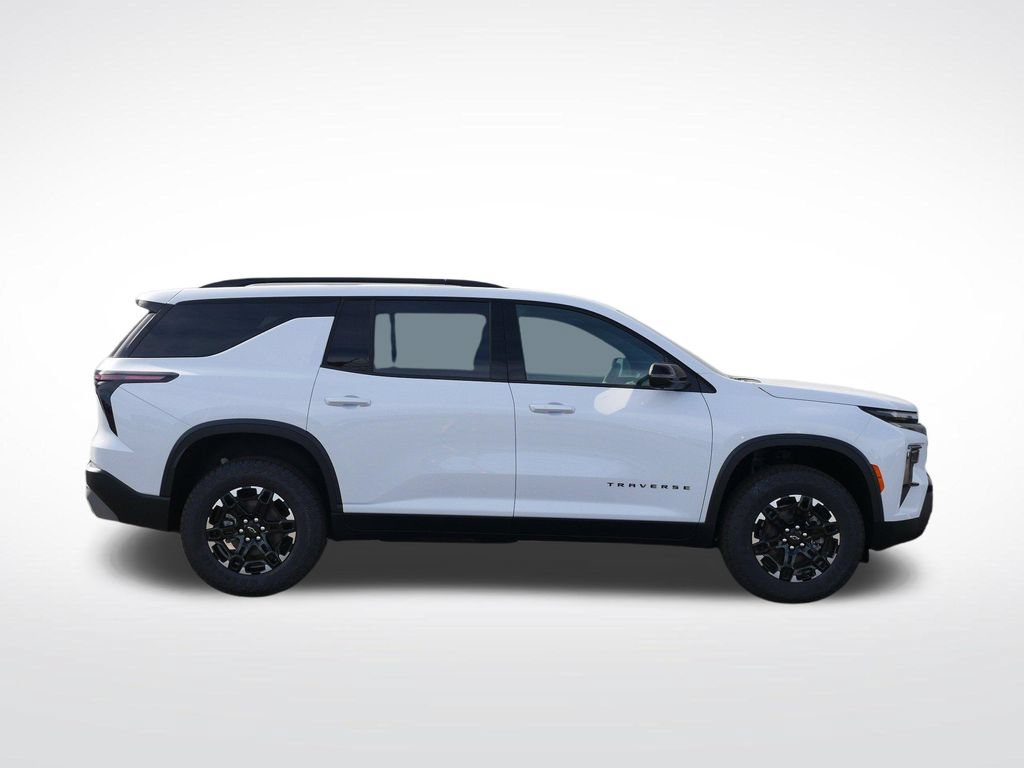 New 2027 Chevrolet Traverse Z71 w/ Driver Confidence Package AWD/4WD image 2