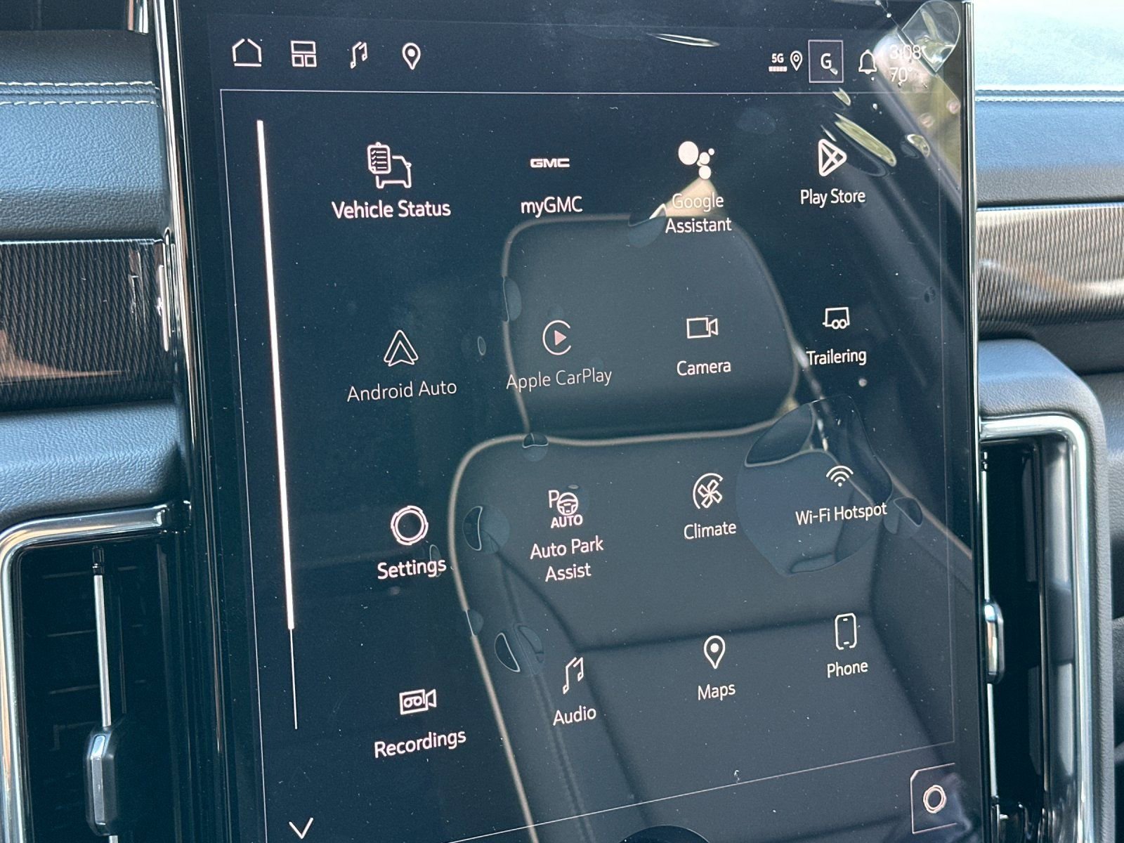 New 2026 GMC Yukon XL Elevation w/ Elevation Premium Package AWD/4WD image 19