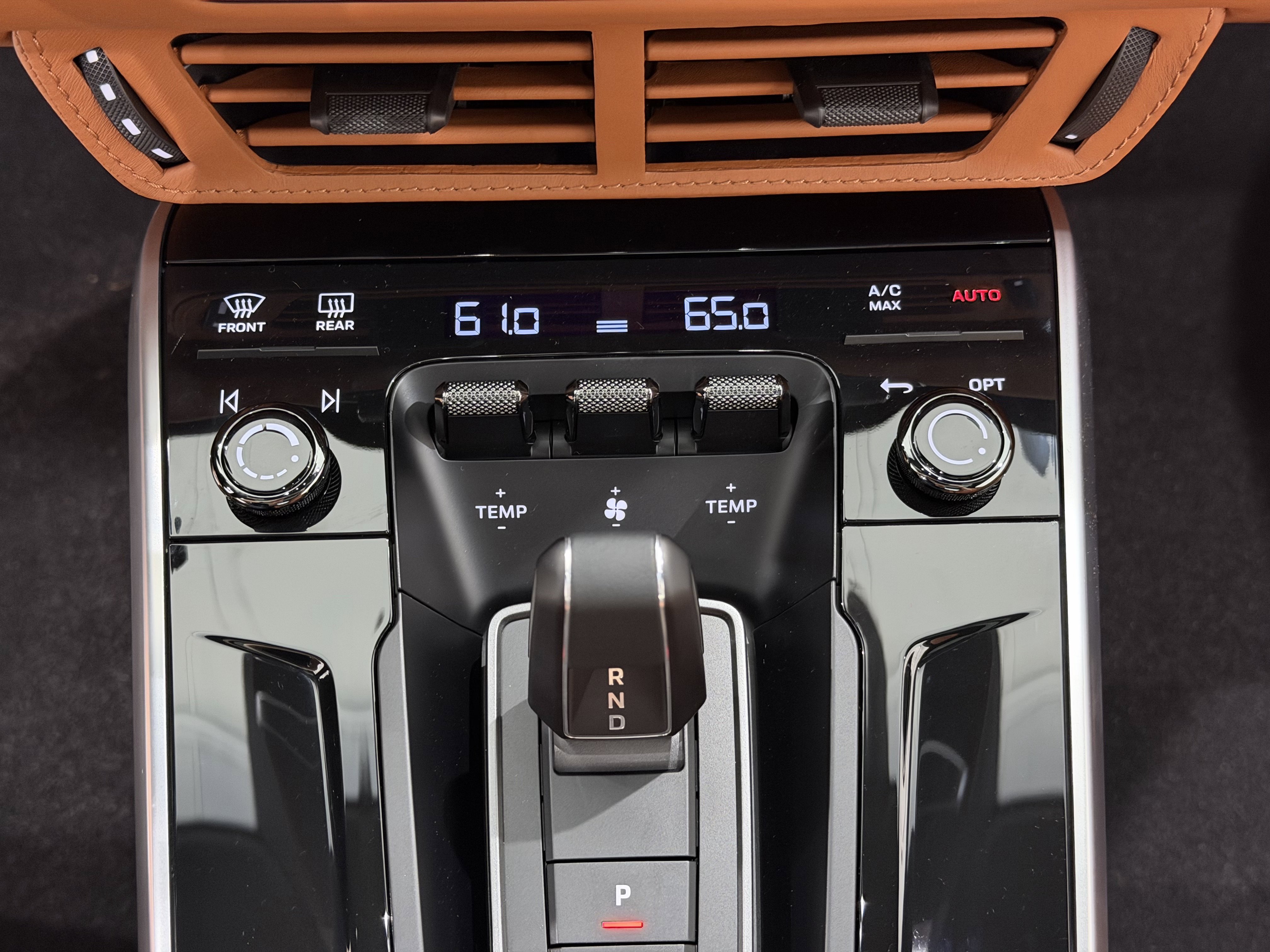 New 2026 Porsche 911 Carrera image 40