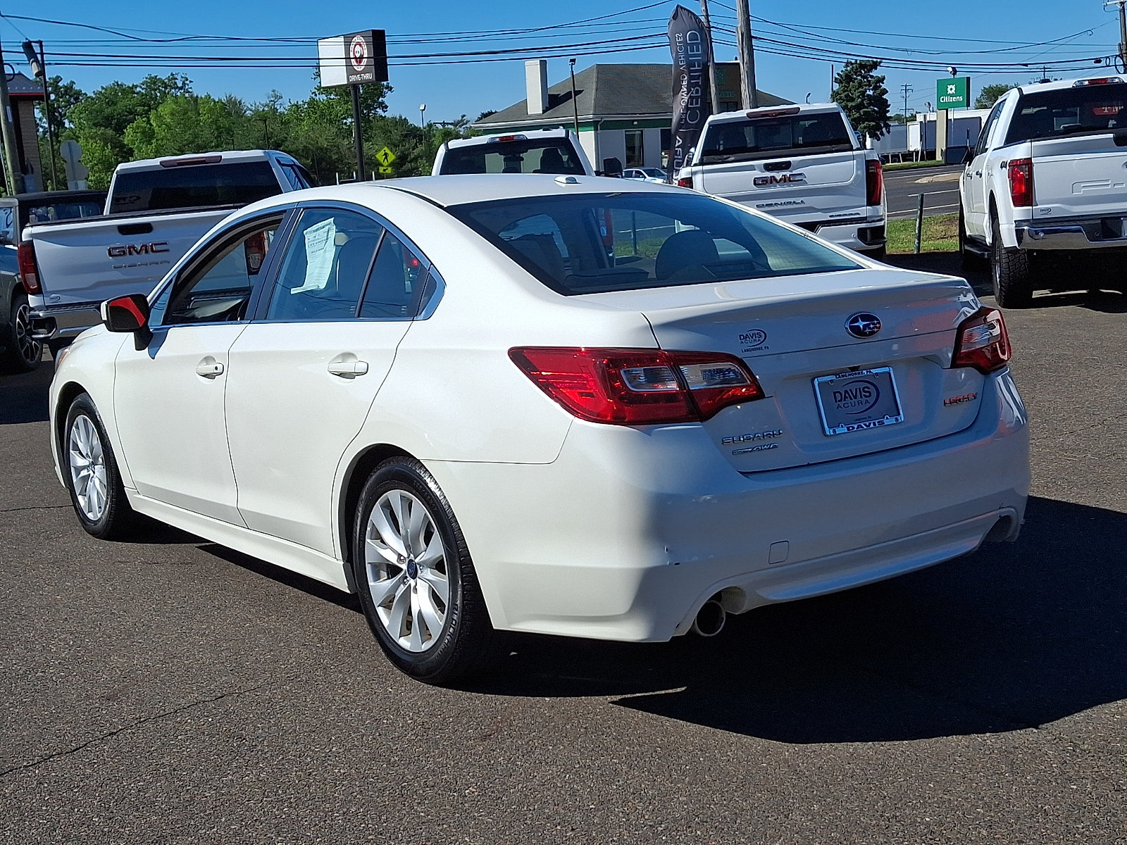 Used 2015 Subaru Legacy 2.5i Premium AWD/4WD image 6