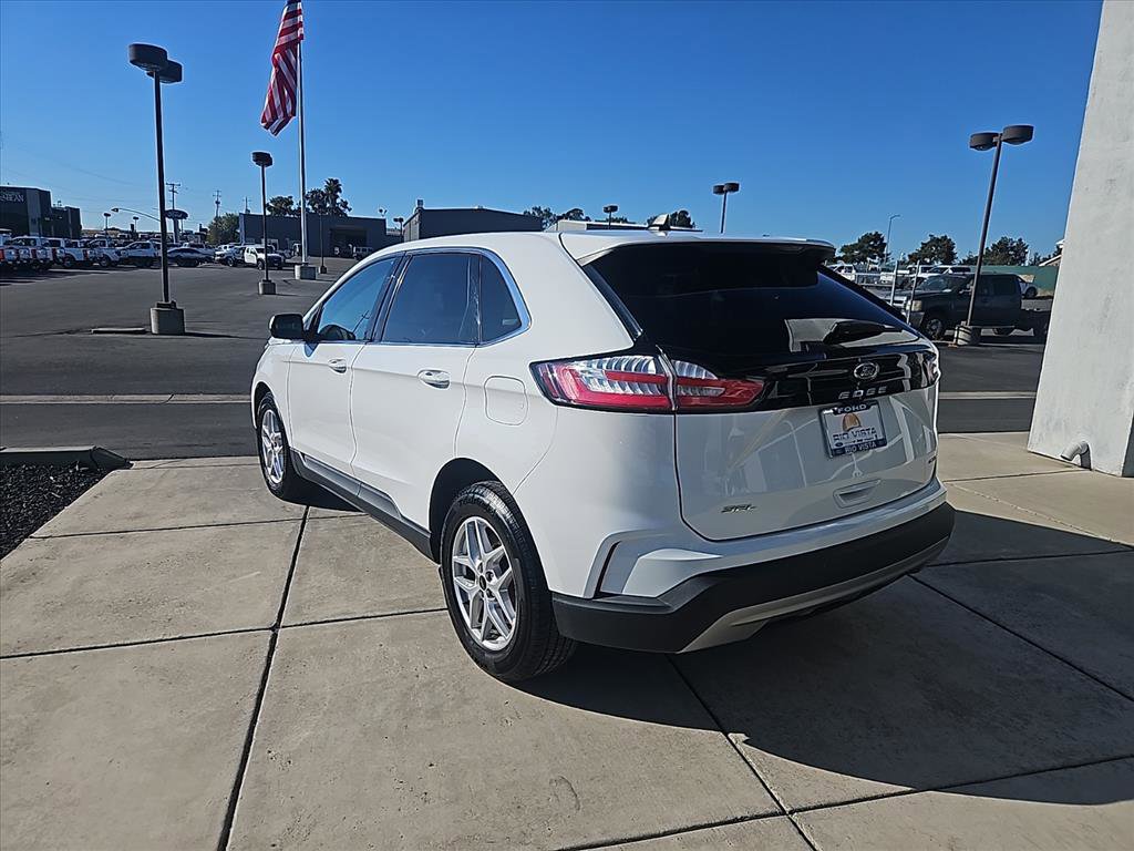Used 2024 Ford Edge SEL image 4