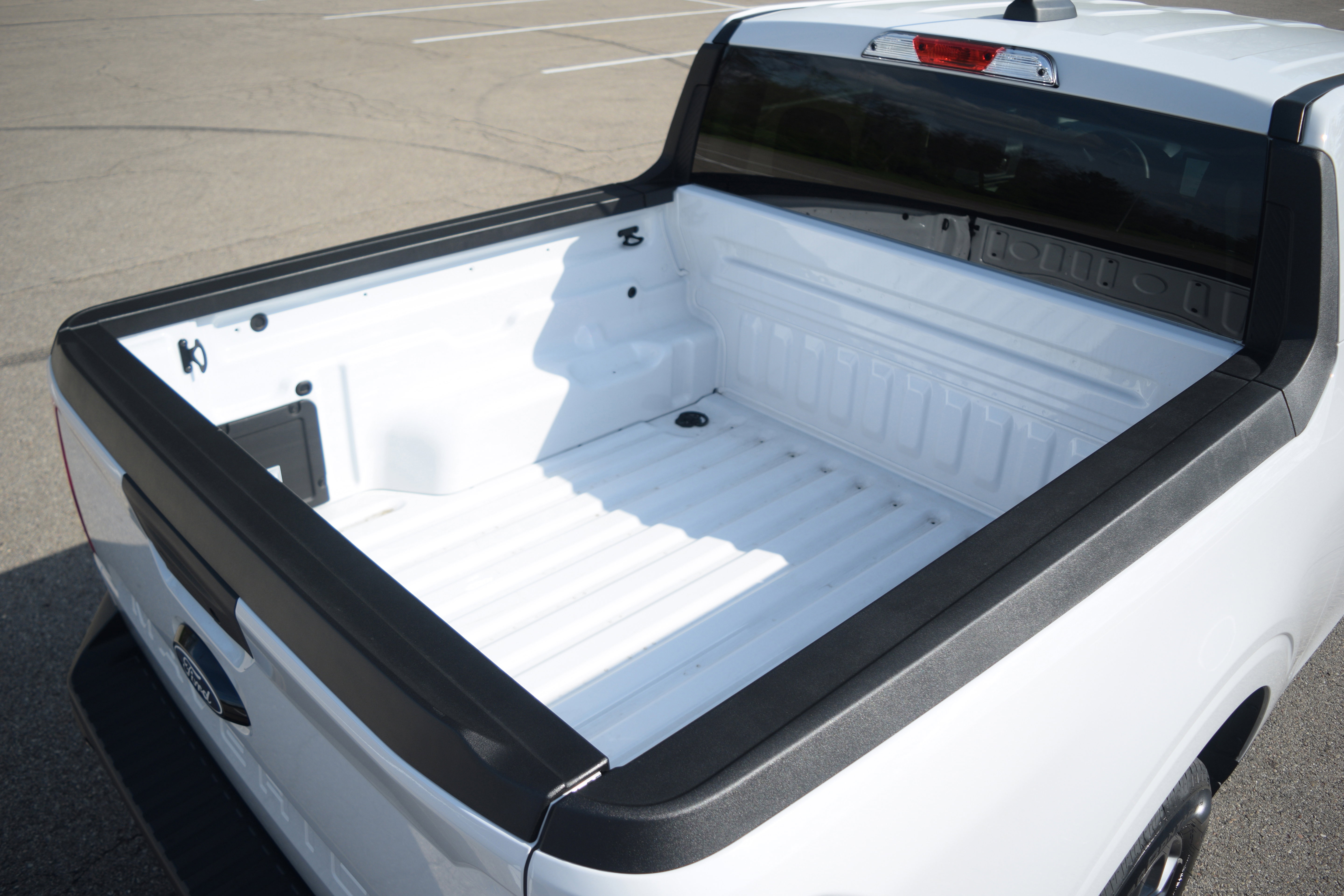 Used 2025 Ford Maverick XLT w/ Equipment Group 302A AWD/4WD image 23