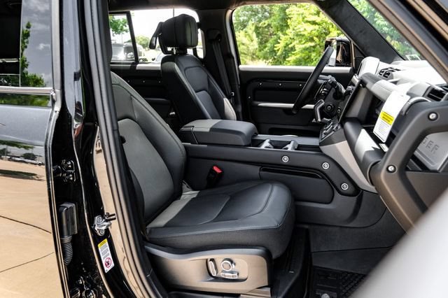 New 2026 Land Rover Defender 130 V8 AWD/4WD image 45