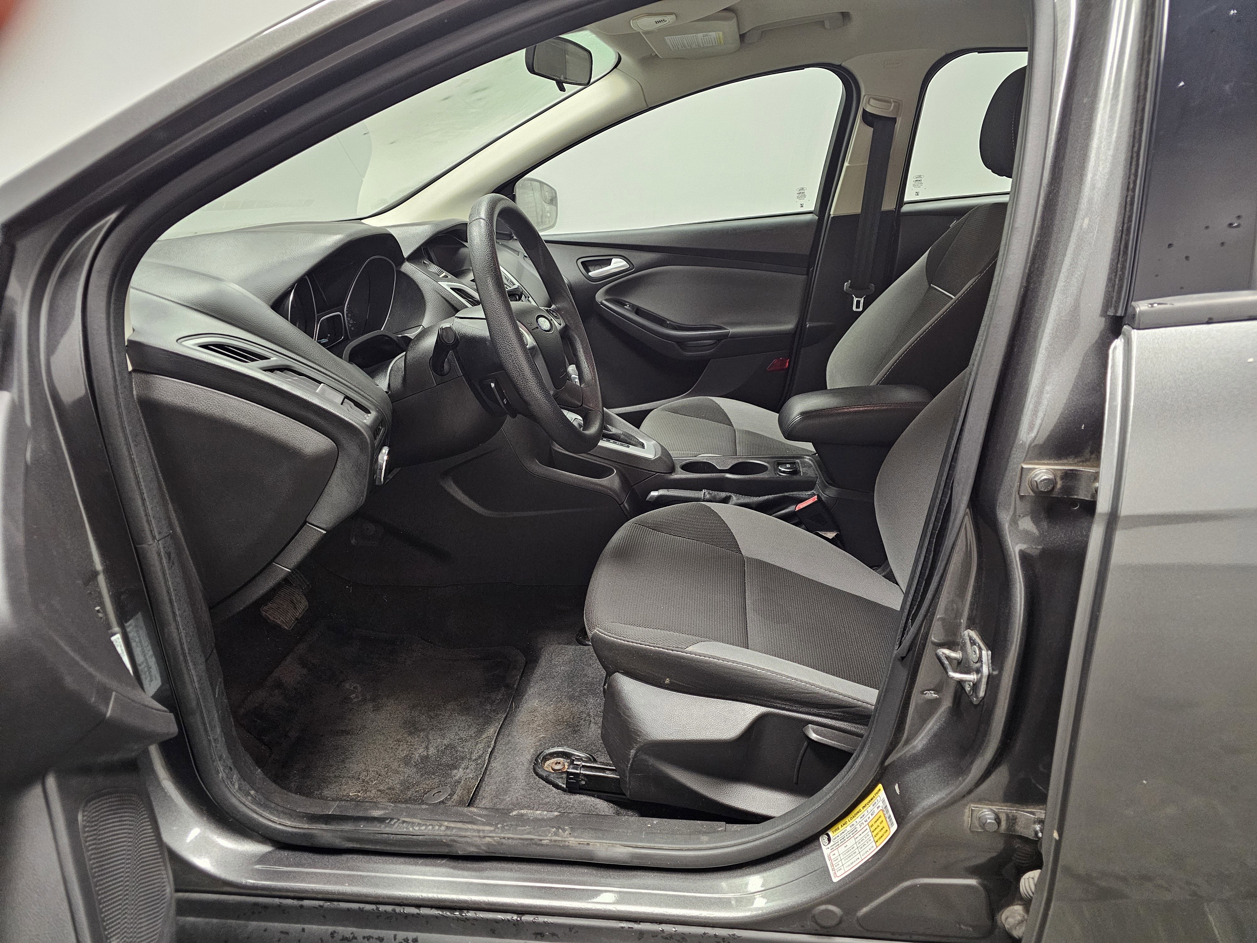 Used 2012 Ford Focus SE image 13