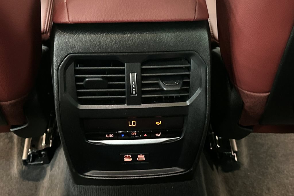 Used 2023 BMW 330e w/ Premium Package RWD image 14