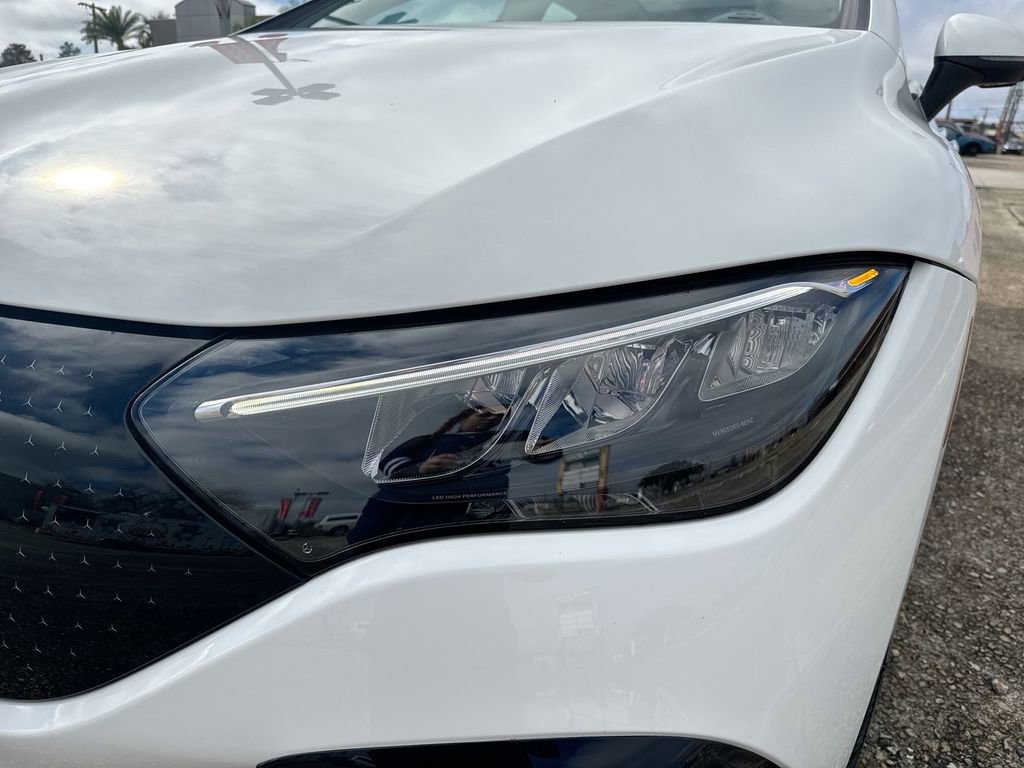 Used 2024 Mercedes-Benz EQE 350+ 4MATIC Sedan image 10