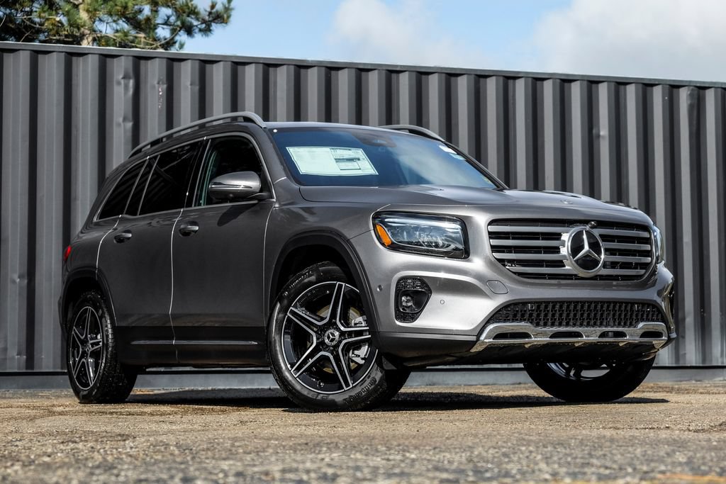 New 2026 Mercedes-Benz GLB 250 4MATIC image 1