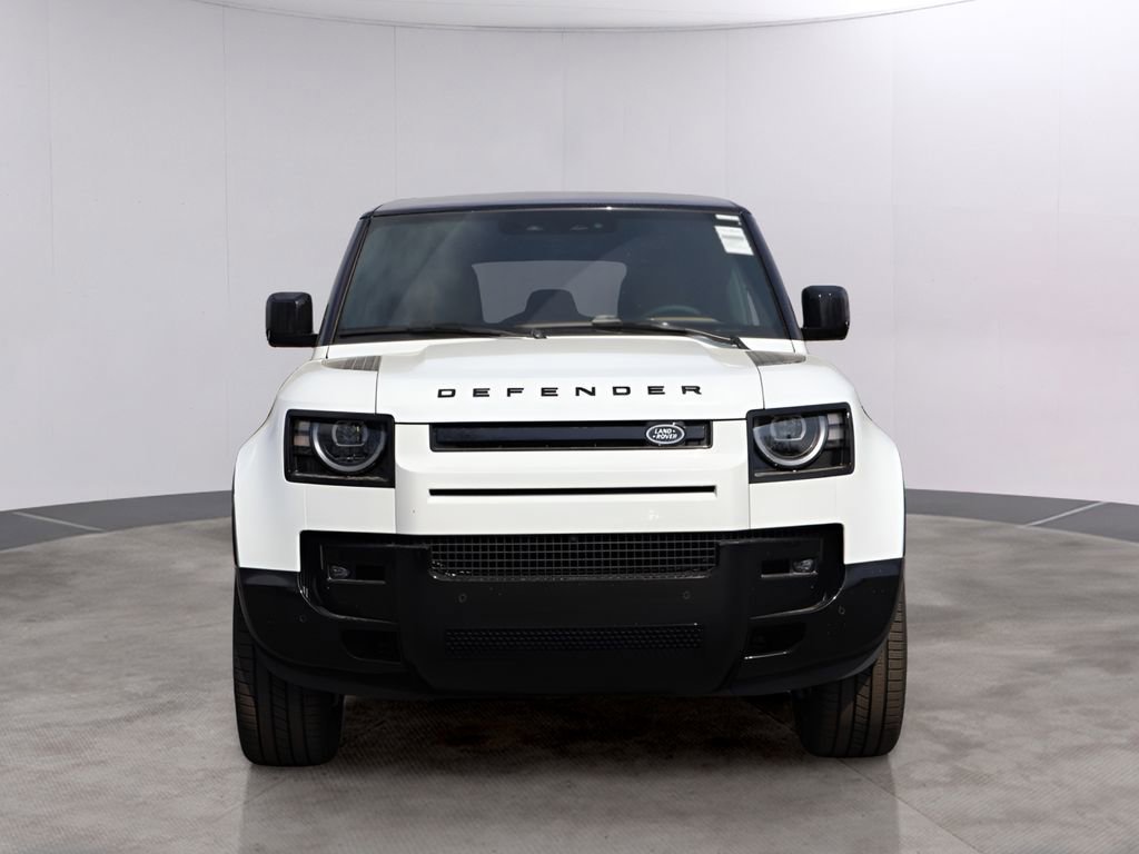 New 2026 Land Rover Defender 110 X-Dynamic SE AWD/4WD image 2
