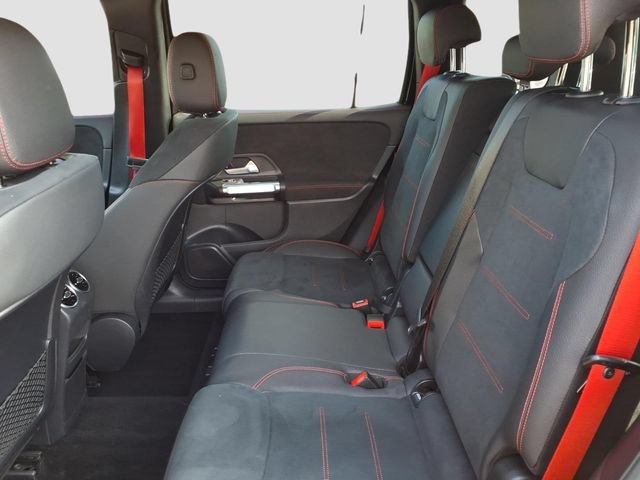 Used 2023 Mercedes-Benz GLB 35 AMG 4MATIC image 28