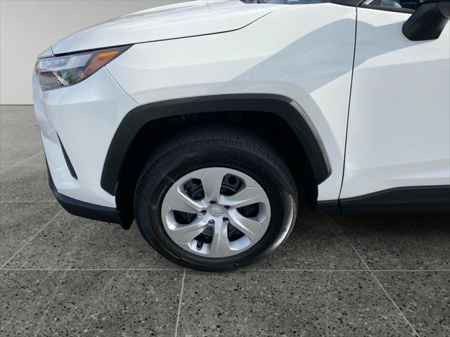 Certified 2025 Toyota RAV4 LE AWD/4WD image 14