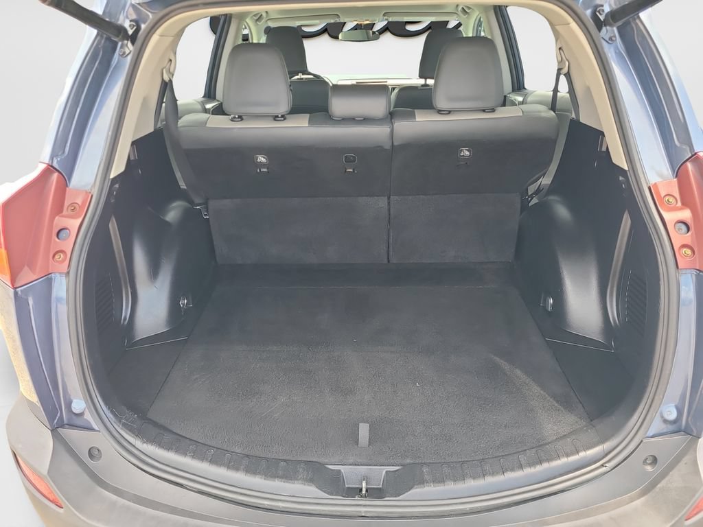 Used 2013 Toyota RAV4 Limited FWD image 9