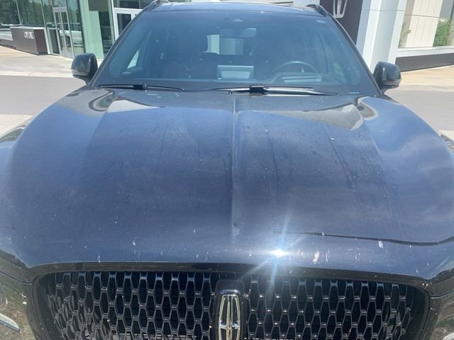 Used 2023 Lincoln Aviator Reserve w/ Equipment Group 201A AWD/4WD image 2
