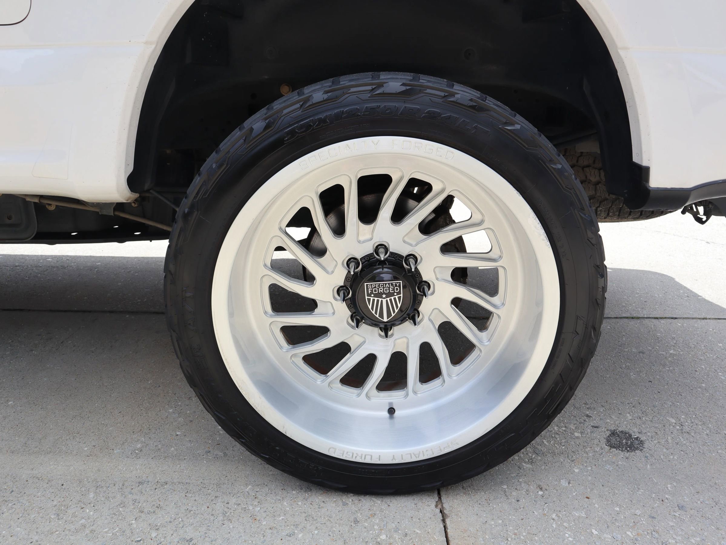 Used 2018 Ford F250 Platinum w/ Platinum Ultimate Package image 39