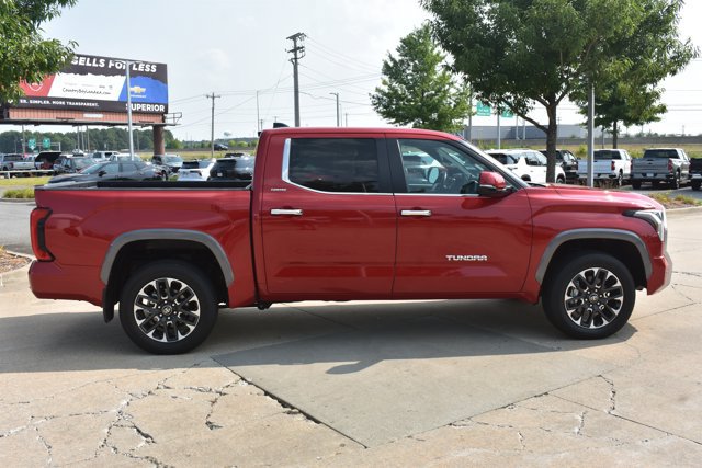 Used 2025 Toyota Tundra Limited w/ Power Package AWD/4WD image 4