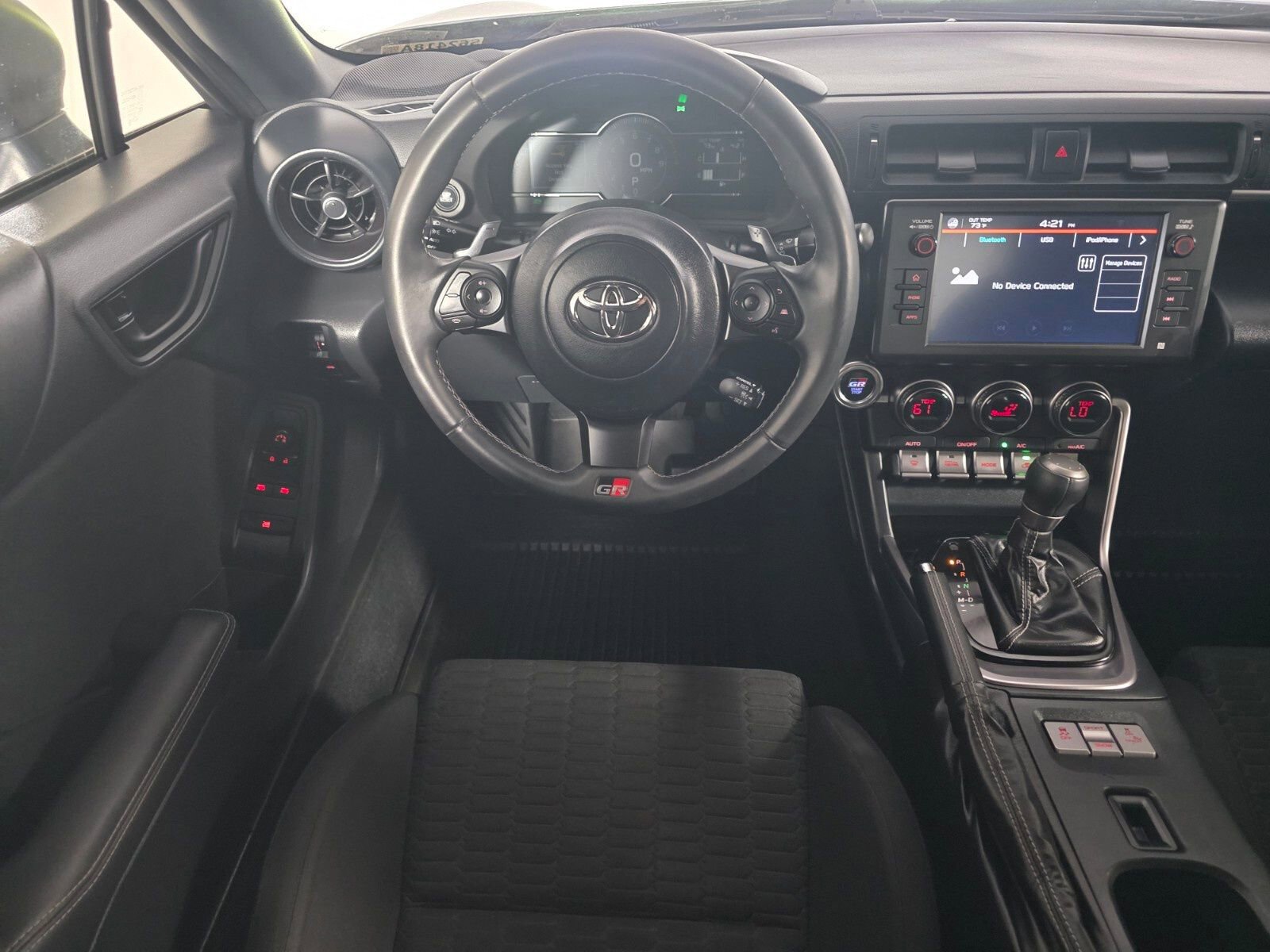 Used 2024 Toyota GR86 RWD image 28