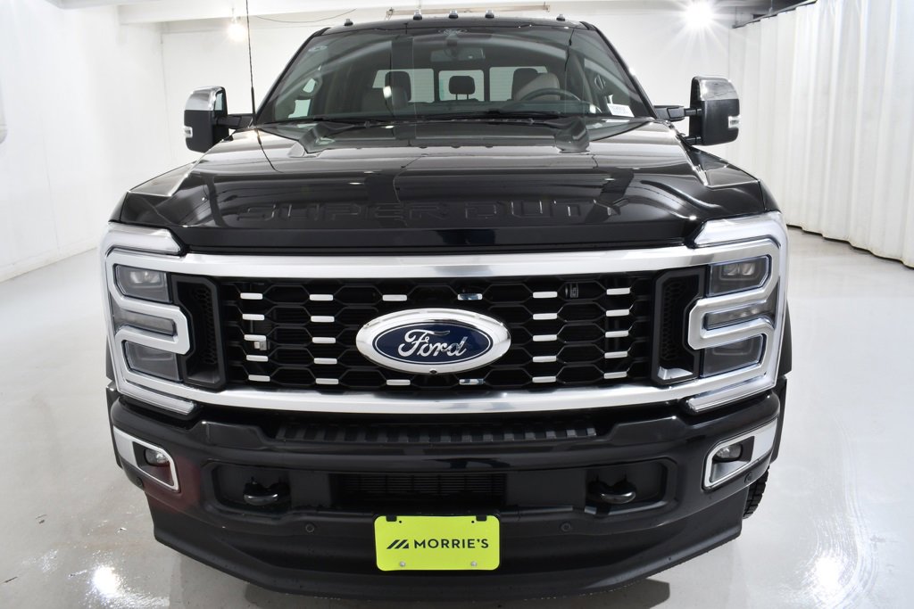 New 2026 Ford F450 Platinum w/ Platinum Plus Package image 3