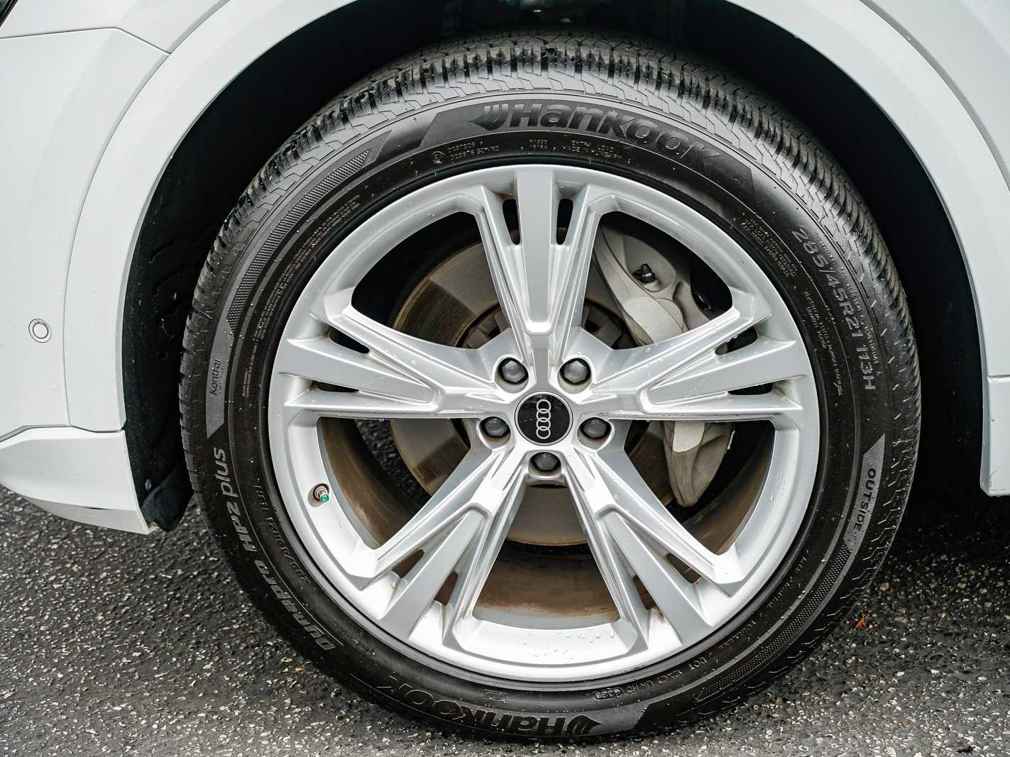 Used 2023 Audi Q8 Premium w/ Convenience Package image 10