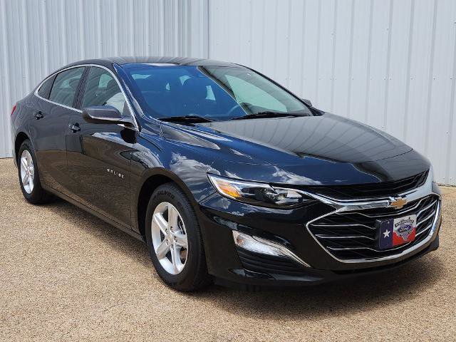 Used 2024 Chevrolet Malibu LS FWD image 1