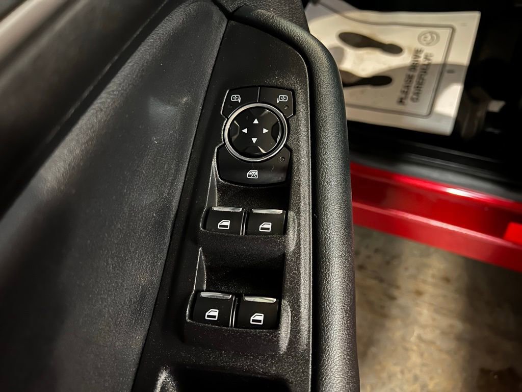 Used 2024 Ford Edge SEL AWD/4WD image 21