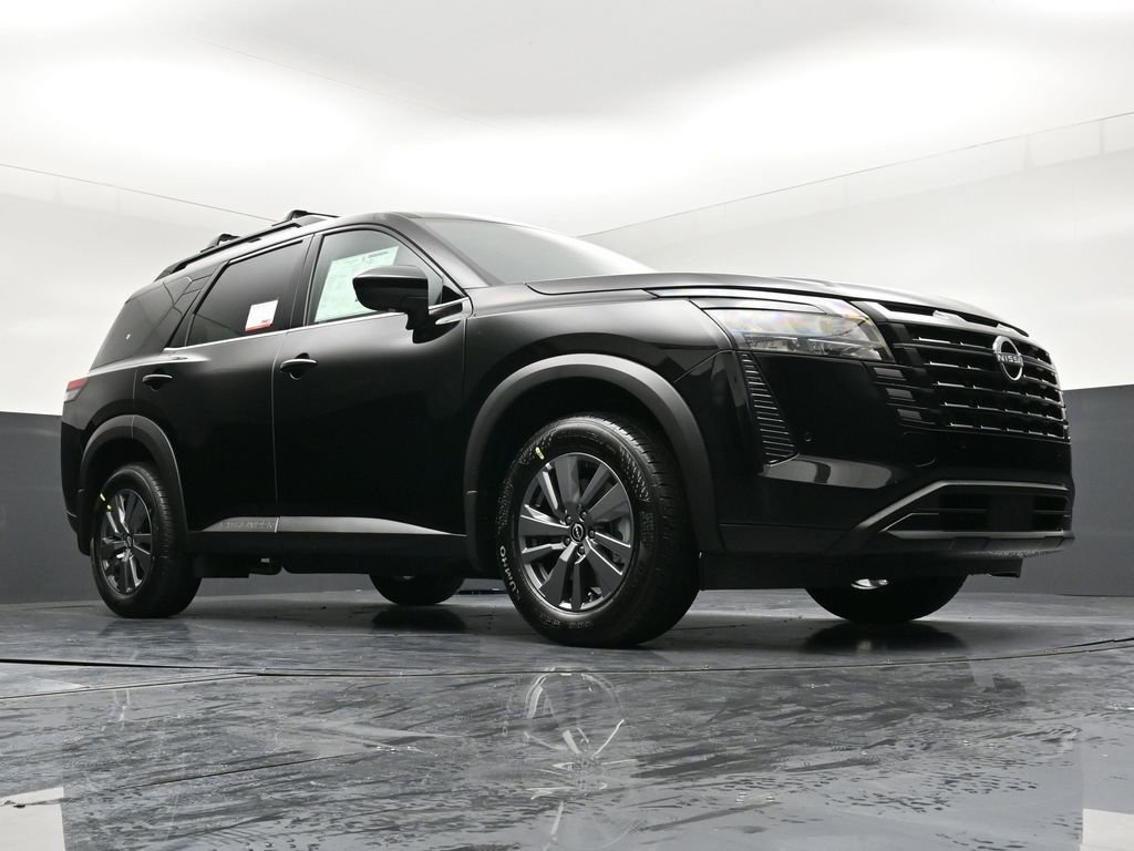 New 2026 Nissan Pathfinder SV image 30