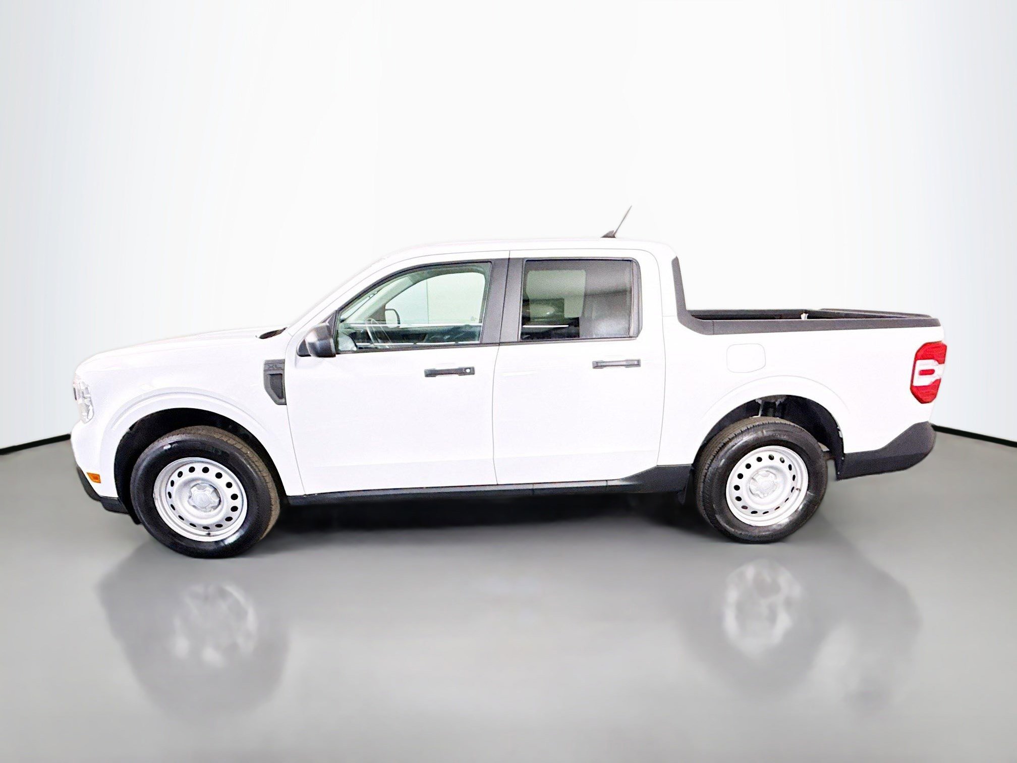 Used 2023 Ford Maverick XL w/ Equipment Group 100A Standard image 6