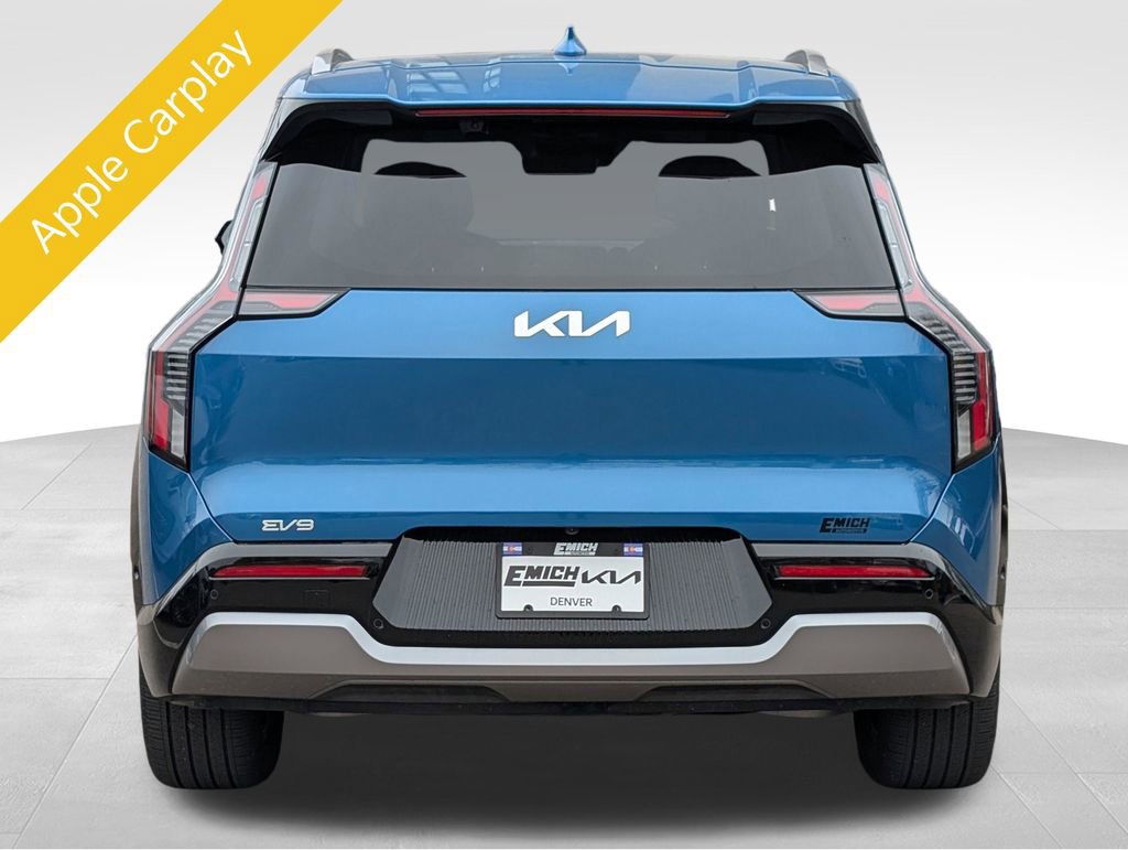 Used 2024 Kia EV9 Land AWD/4WD image 4
