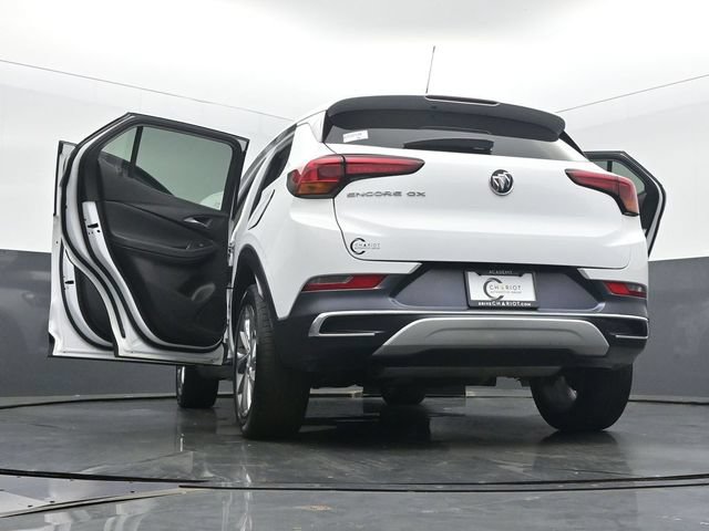 Used 2021 Buick Encore GX Essence w/ Experience Buick Package FWD image 58