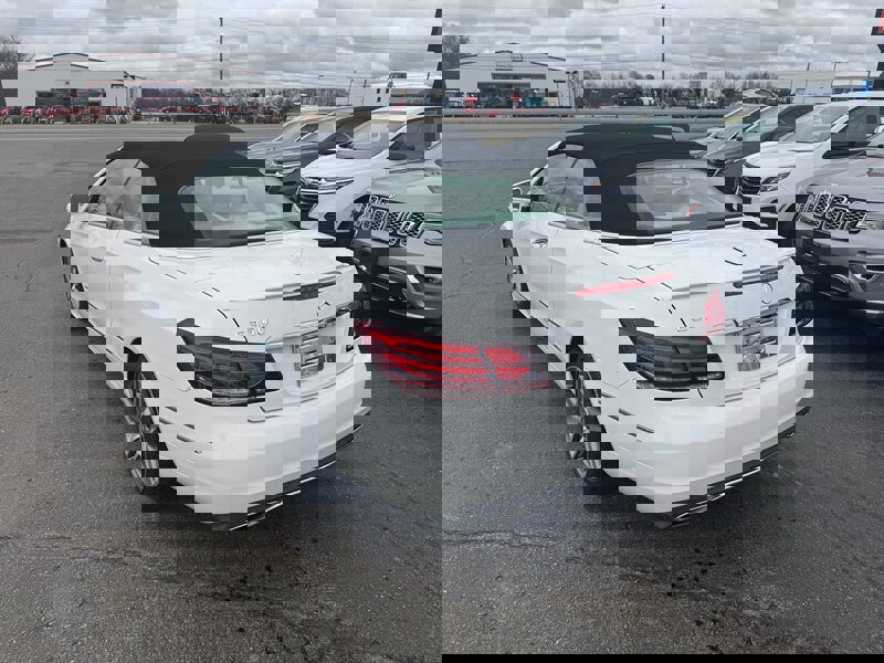 Used 2014 Mercedes-Benz E 350 Cabriolet image 2