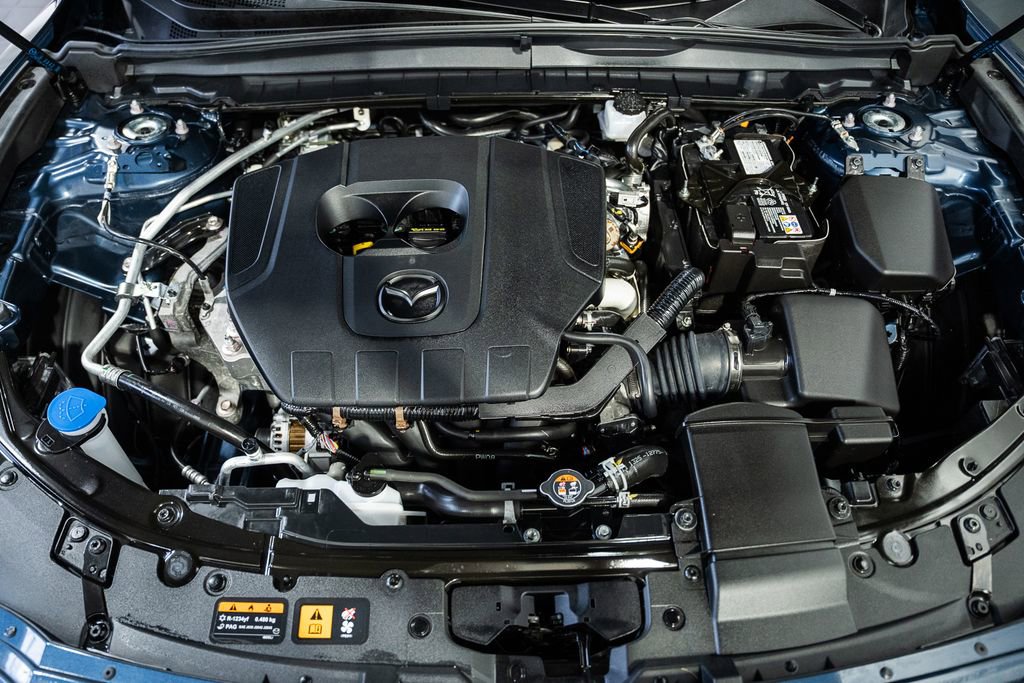 Used 2025 MAZDA CX-50 AWD 2.5 S w/ Premium Package image 22