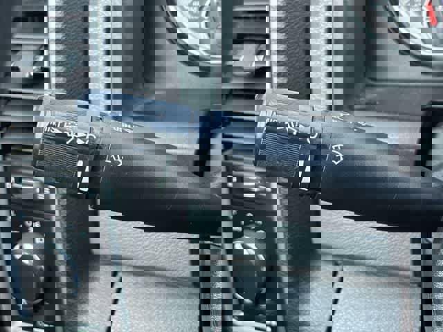 Used 2018 RAM 1500 Classic SLT RWD image 26