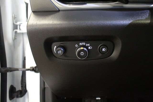 Used 2021 Chevrolet Traverse Premier w/ LPO, Floor Liner Package AWD/4WD image 11