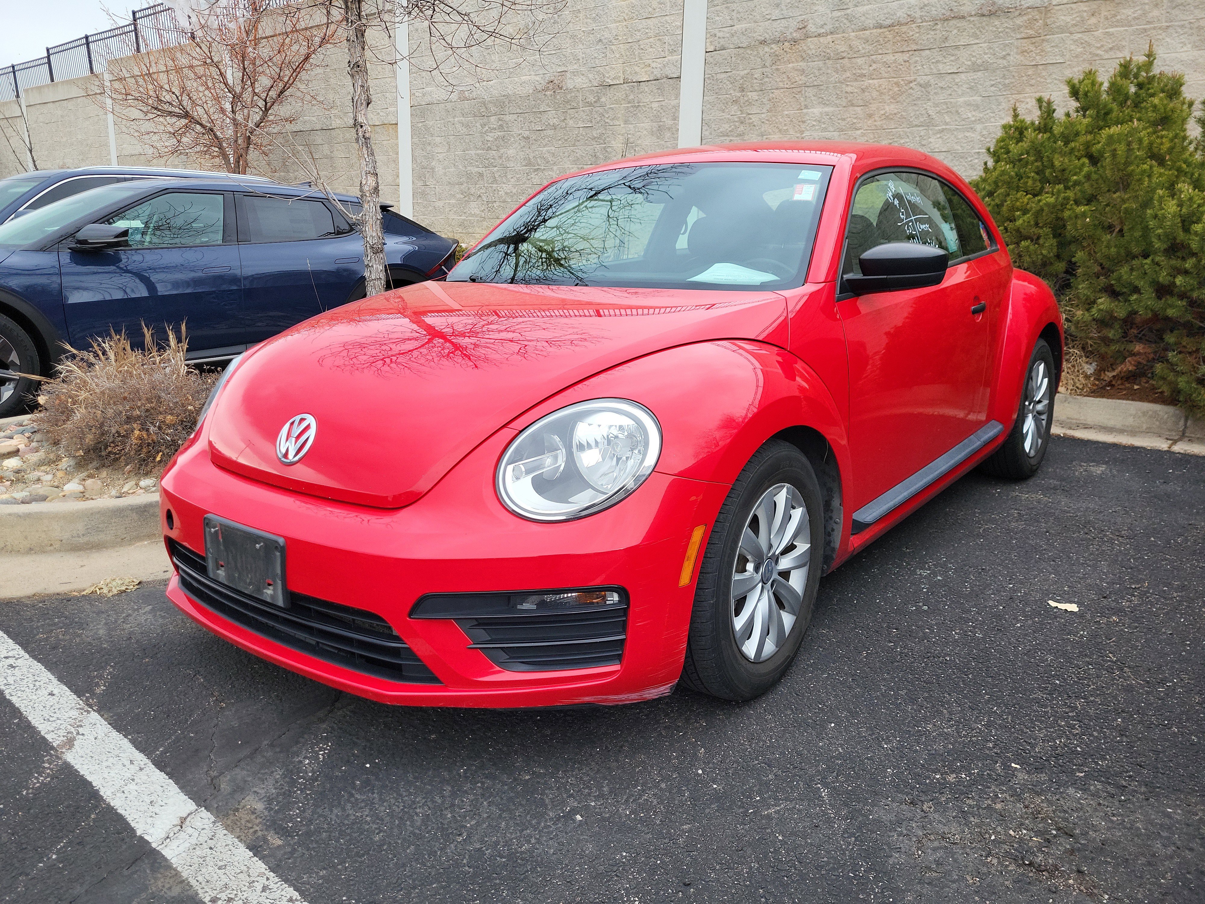 Used 2018 Volkswagen Beetle 2.0T S image 3