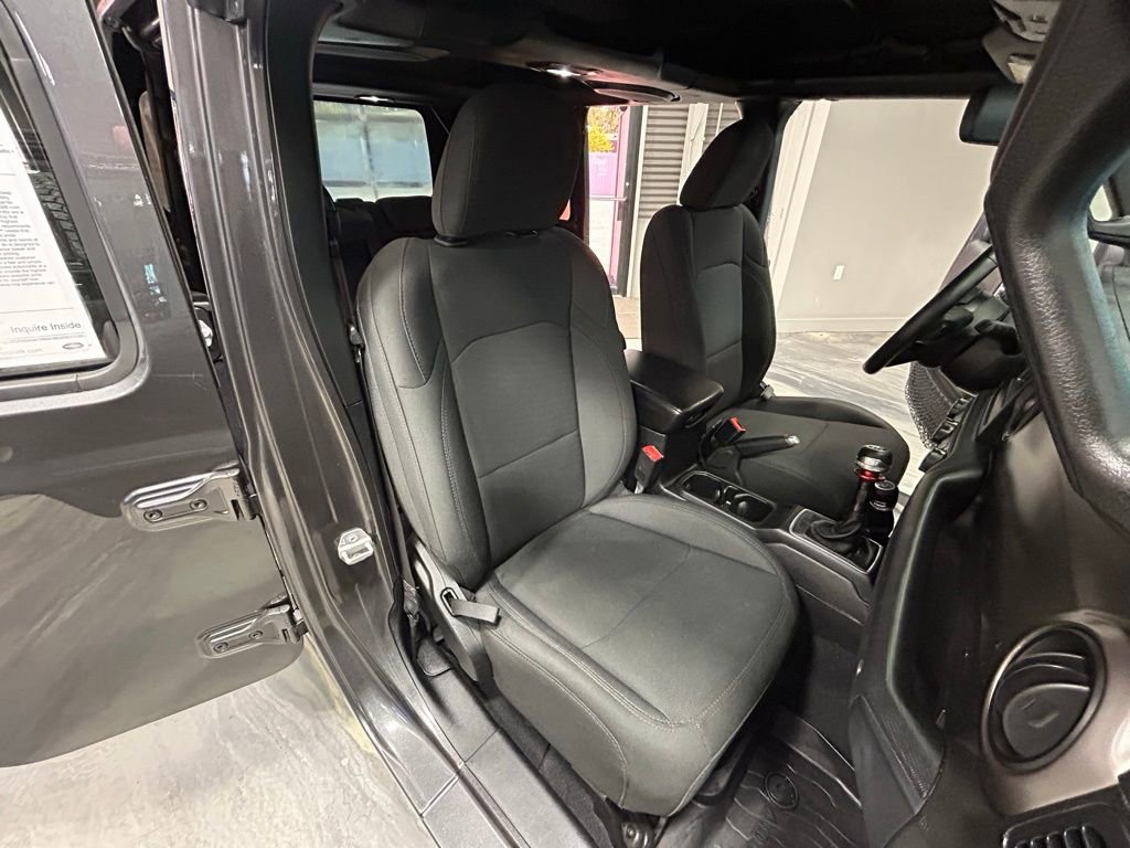 Used 2018 Jeep Wrangler Unlimited Sport S image 5