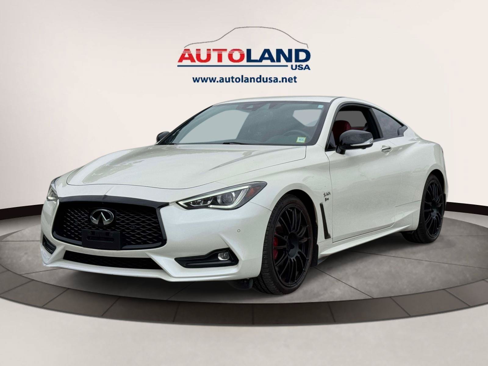 Used 2019 INFINITI Q60 Red Sport 400 AWD/4WD image 1