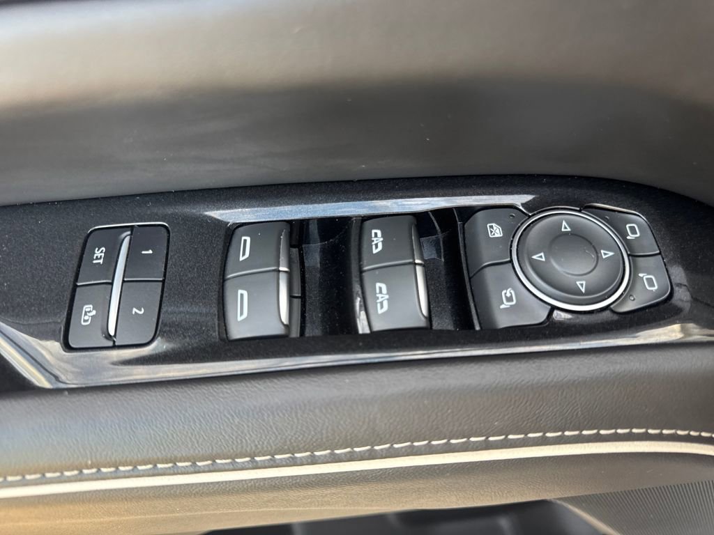 Certified 2023 Cadillac Escalade Sport Platinum w/ LPO, ONYX Package image 26